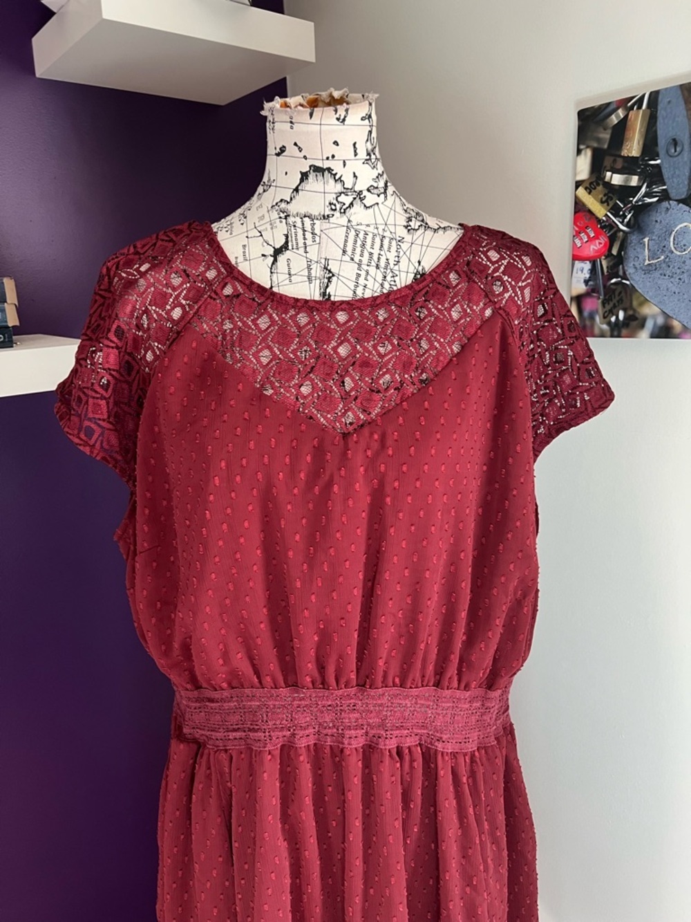 Torrid Plus Size Short Sleeve Dress - Picture 2 of 9